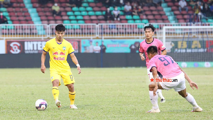 HAGL vượt qua Hà Tĩnh sau loạt penalty cân não ở vòng 1/8 Cúp Quốc Gia 2022