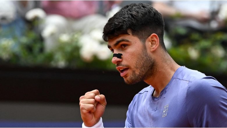 Alcaraz thắng dễ trận ra quân Rome Masters 2025