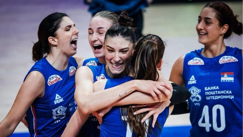 Nhà vô địch thế giới chật vật giành chiến thắng đầu tiên ở giải bóng chuyền Volleyball Nations League 2025