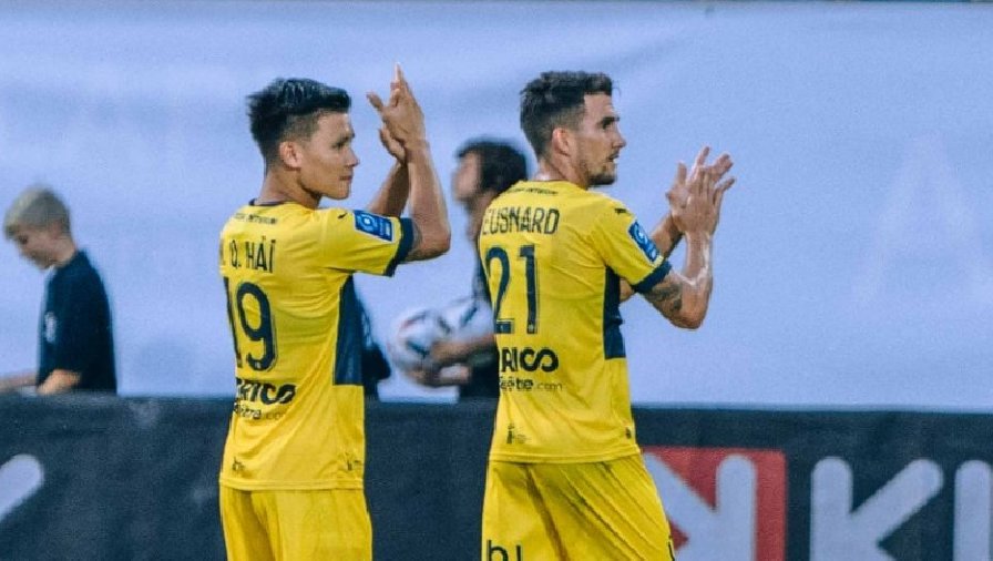 HLV Pau FC: 'Quang Hải chơi bóng hơi vội vàng'