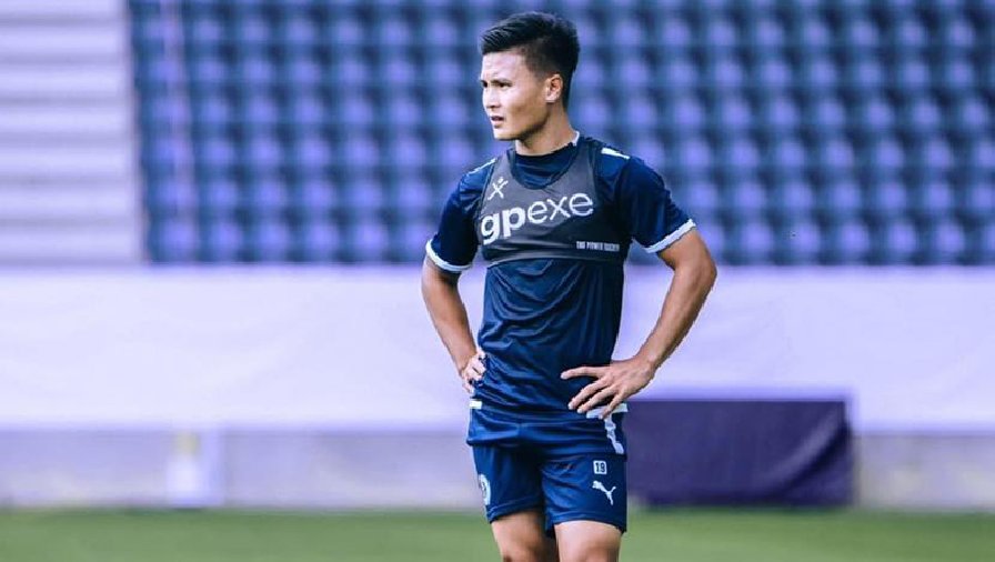 Pau FC đau đầu vì hàng nhái kể từ khi chiêu mộ Quang Hải