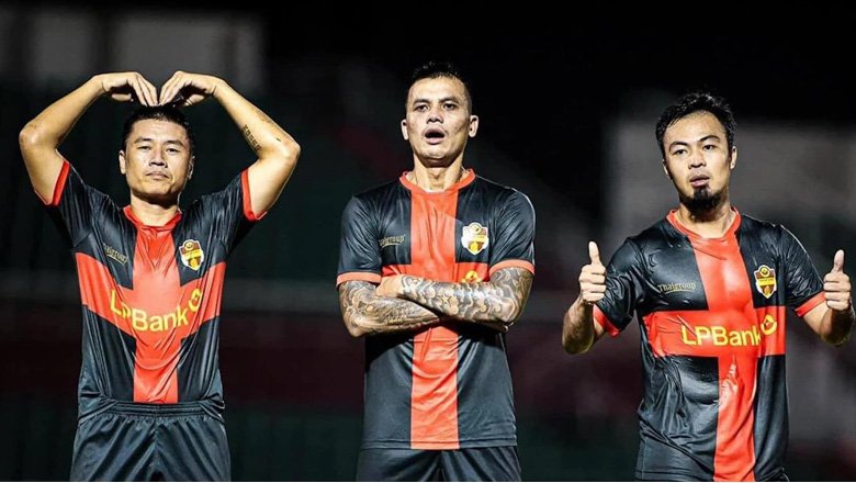 Đội Thanh Niên TPHCM sắp đổi tên thành Ninh Bình FC, đặt tham vọng trở lại V.League