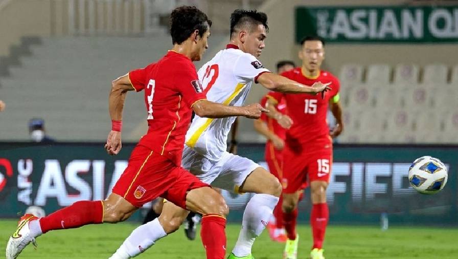 Báo Trung Quốc thúc giục các đội Chinese Super League 'chốt đơn' Tiến Linh