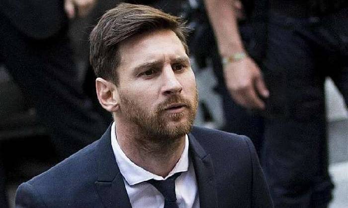 Sốc: Messi đóng số tiền thuế bằng 120.000 người Tây Ban Nha
