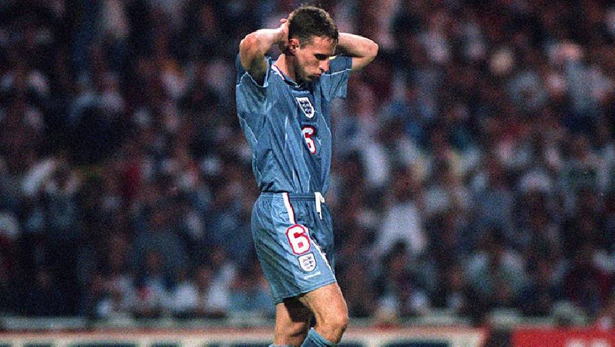 Kể chuyện EURO 1996: Màu chàm ám ảnh khi bóng đá về nhà