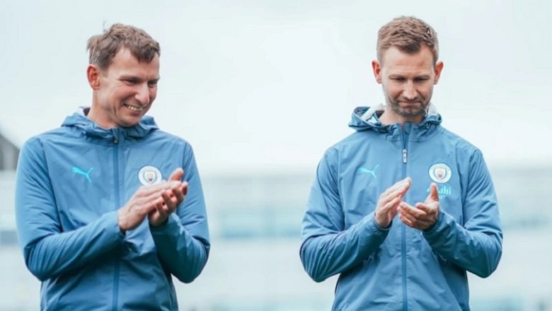 'Cánh tay phải' một thời của Klopp trở thành trợ lý cho Pep Guardiola