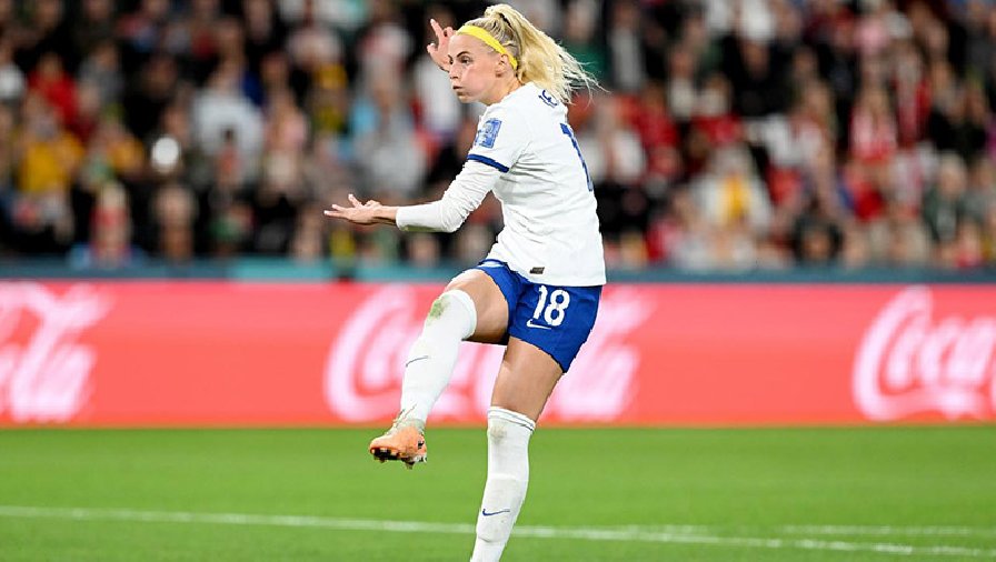 Tuyển thủ nữ Anh sút mạnh hơn cầu thủ nam