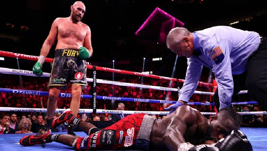 Tyson Fury hạ gục Deontay Wilder ở hiệp 11, khẳng định vị thế vua Boxing