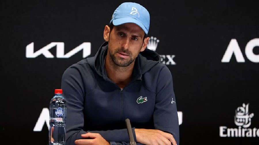 Djokovic nộp đơn xin đặc cách nhập cảnh vào Mỹ dự 2 giải Master