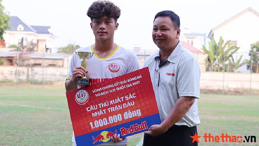 Quốc Việt tỏa sáng, ‘đàn em Công Phượng’ lọt vào bán kết U19 quốc gia