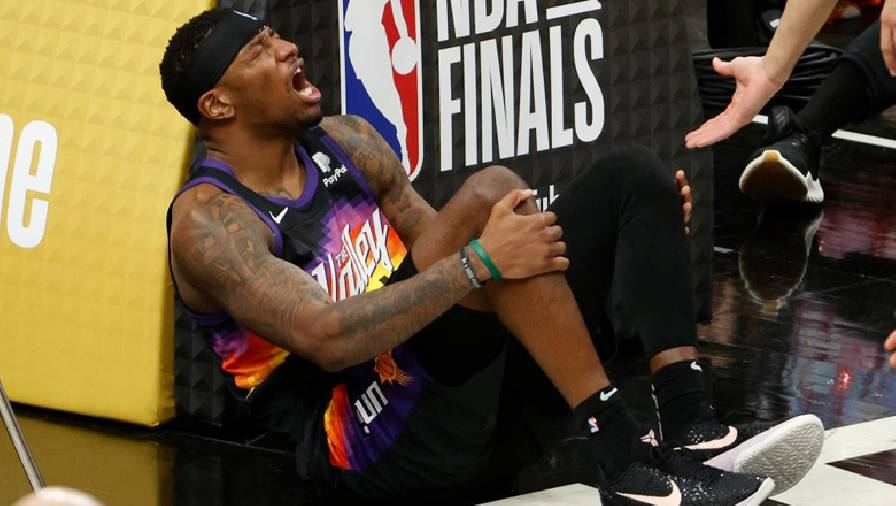 Phoenix Suns mất Torrey Craig ở game 3 chung kết NBA