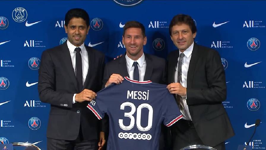 Họp báo ra mắt Messi tại PSG: Messi rạng rỡ bên chủ tịch Al-Khelaifi và GĐTT Leonardo