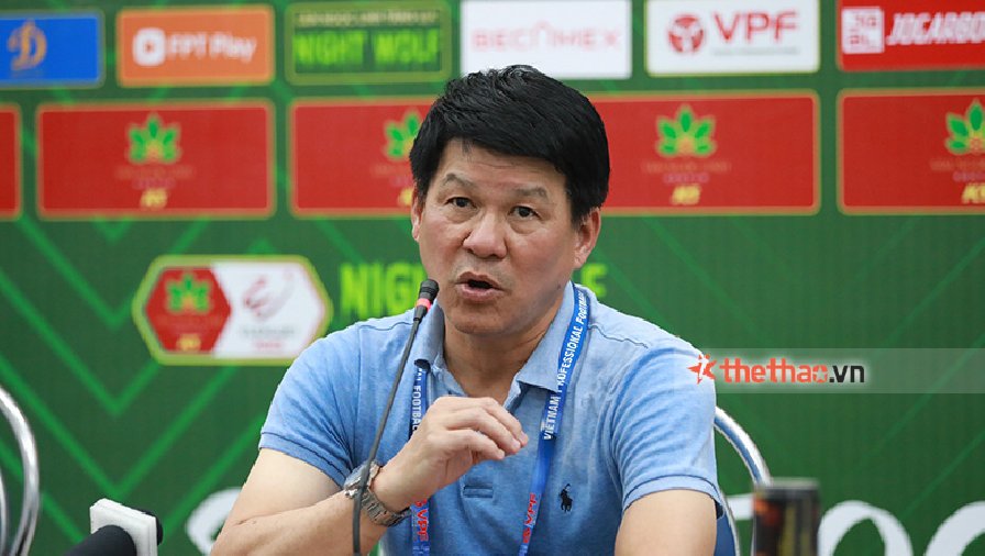 HLV Vũ Tiến Thành thừa nhận CLB TP.HCM là đội yếu nhất V.League