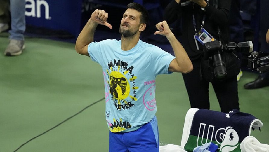 Djokovic tri ân huyền thoại quá cố Kobe Bryant sau khi đăng quang US Open