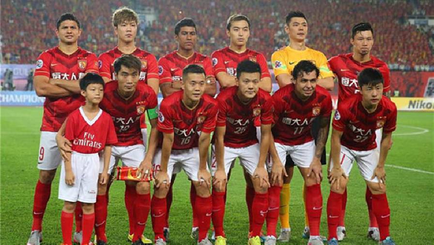 Guangzhou Evergrande nguy cơ phá sản, phải tung đội trẻ dự FA Cup