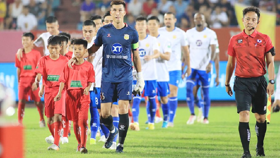 Danh sách cầu thủ bị treo giò vòng 19 V.League 2022: Nam Định mất 2 người ở trận gặp Hà Nội