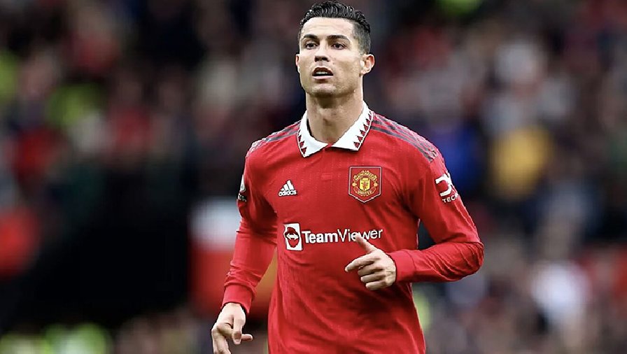 HLV Ten Hag lý giải nguyên nhân Ronaldo vắng mặt ở trận MU vs Aston Villa