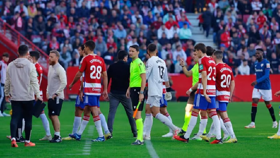 Trận Granada vs Athletic Bilbao bị hoãn vì một CĐV qua đời