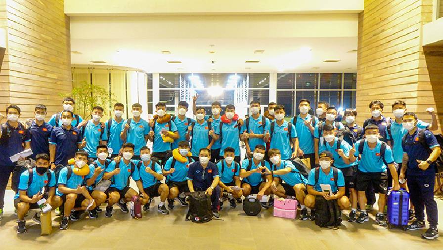 ĐT U23 Việt Nam đặt chân đến Campuchia, sẵn sàng dự giải Đông Nam Á