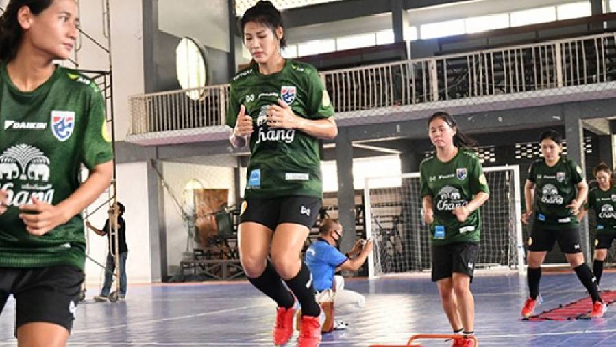 Futsal nữ Thái Lan cọ xát với Iran, Nhật Bản trước thềm SEA Games 31