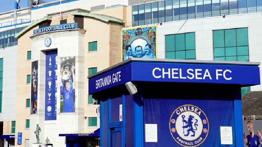 Chelsea bị đóng băng tài khoản ngân hàng