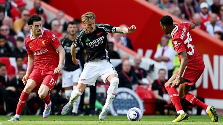 Arsenal cầm hòa Liverpool, giữ vững vị trí thứ 2 tại Ngoại hạng Anh