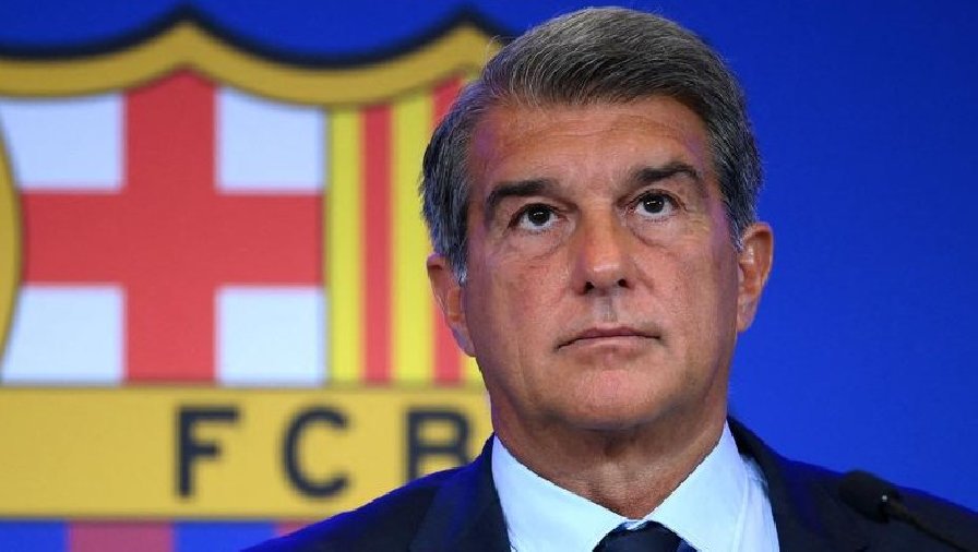 Barca bán thêm 25% cổ phần công ty con để đăng ký tân binh