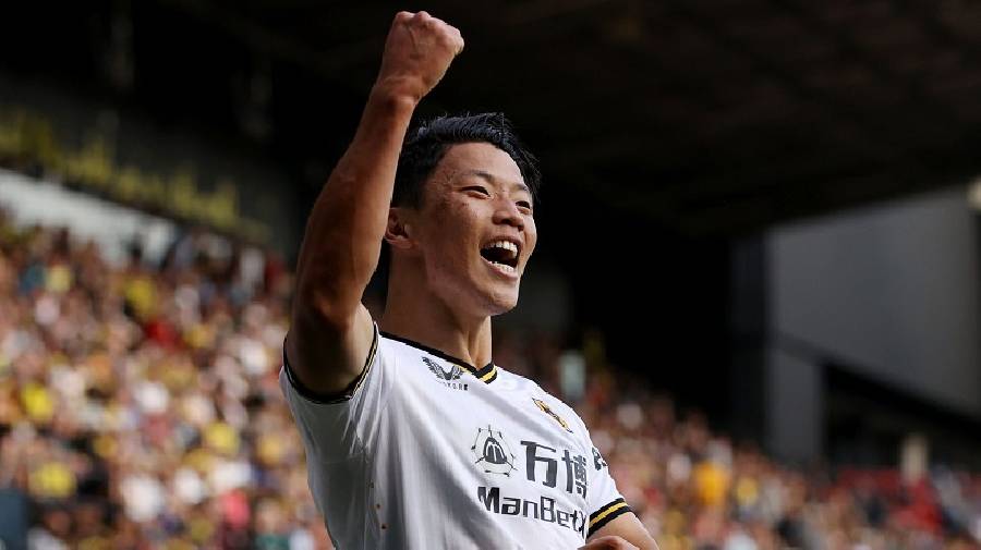 Hwang Hee-chan ghi bàn giúp Wolves chấm dứt mạch 3 trận toàn thua