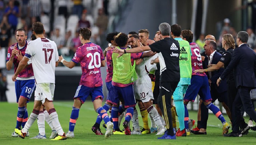 Vì sao trận Juventus vs Salernitana chứng kiến 4 thẻ đỏ trong 3 phút cuối? 