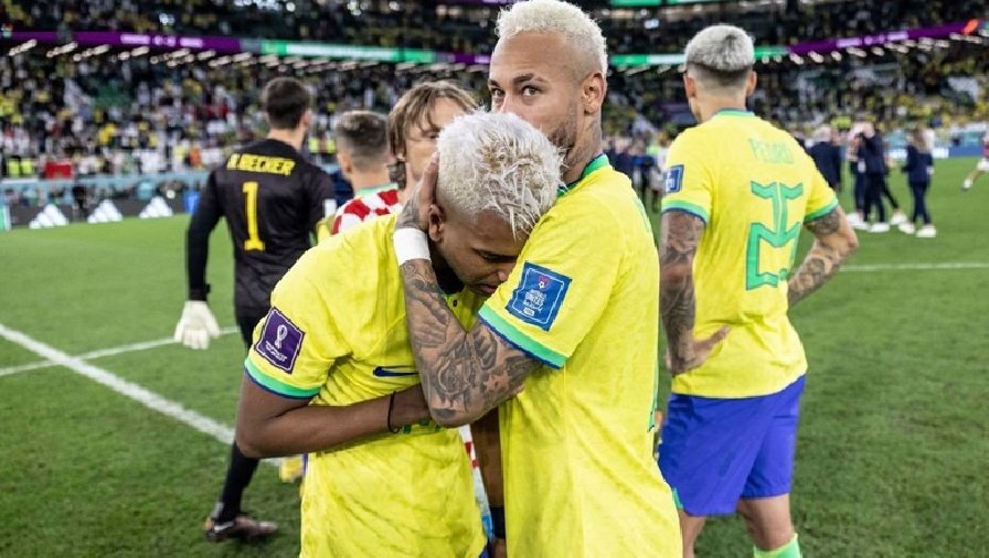 Neymar thể hiện tố chất thủ lĩnh, nhắn tin an ủi 2 tội đồ Brazil