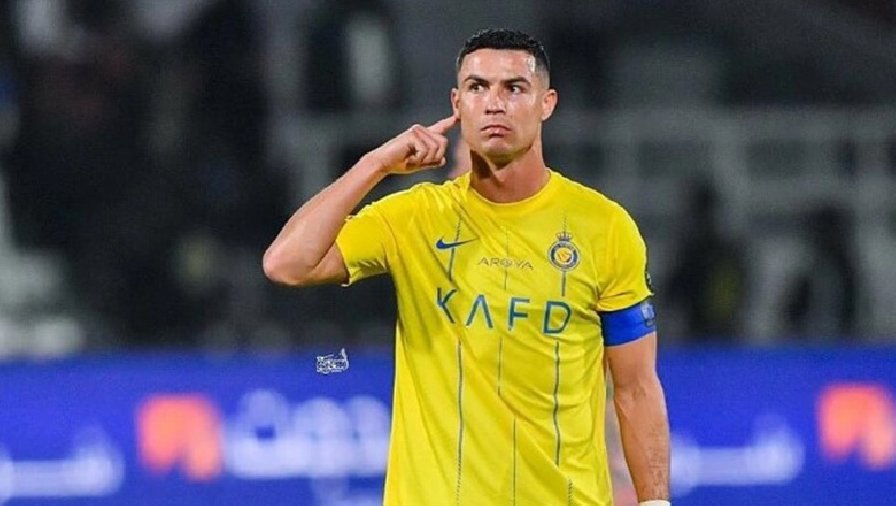 Ronaldo ‘out trình’ dàn tiền đạo ở châu Âu: Cán mốc 50 bàn trong năm 2023