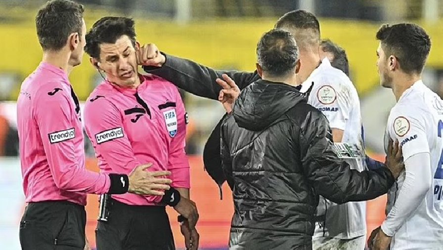 Trọng tài bị Chủ tịch CLB Thổ Nhĩ Kỳ đấm vỡ hốc mắt, phải đeo nẹp cổ