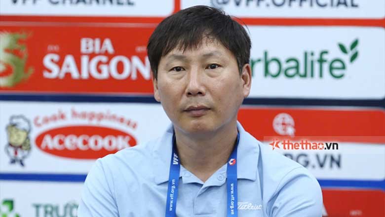 Báo Hàn Quốc: HLV Kim Sang Sik và ĐT Việt Nam gánh cả đội ASEAN All Stars