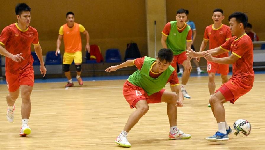 ĐT Việt Nam luyện chiến thuật 'Power-play' trước trận gặp Brazil ở futsal World Cup 2021