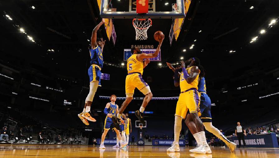 Los Angeles Lakers thua ngược đội hình phụ của Golden State Warriors