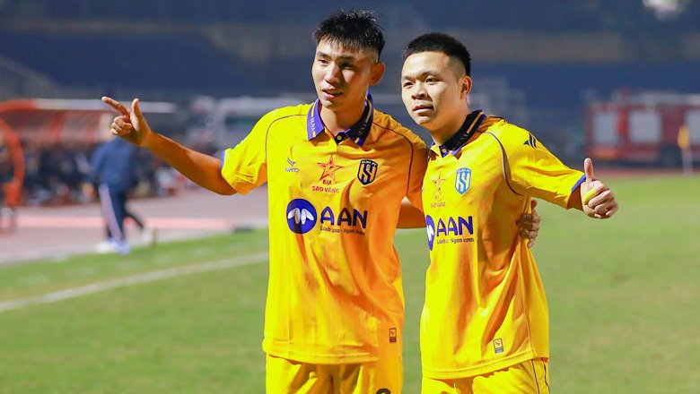 Lịch thi đấu vòng 13 V.League 2024/25: Nóng cuộc đua ở hai đầu BXH