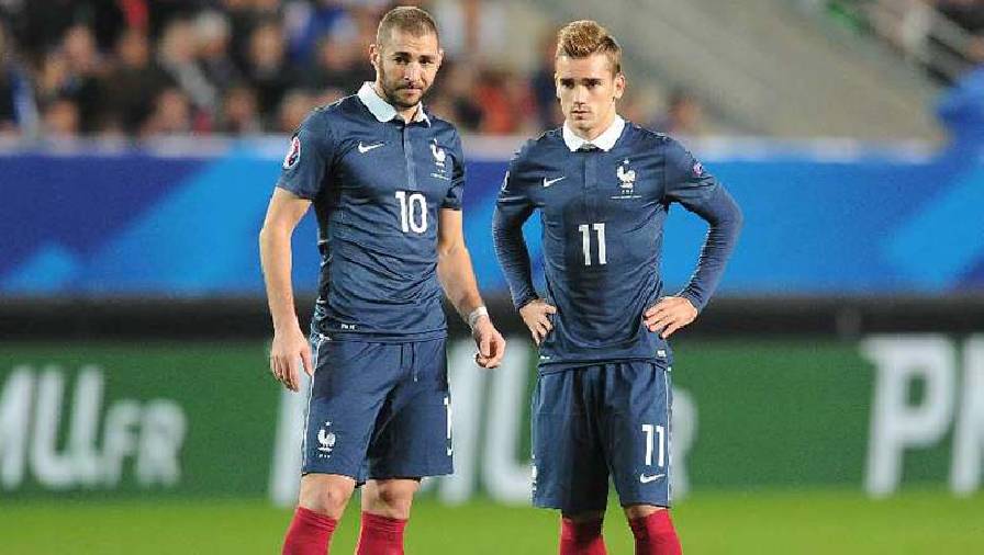 HLV ĐT Pháp báo tin vui về Benzema và Griezmann