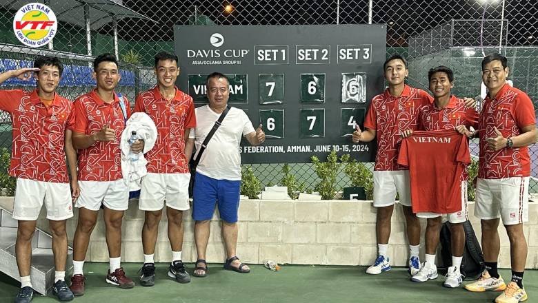 ĐT quần vợt Việt Nam thắng 2 trận liên tiếp tại Davis Cup 2024, sáng cửa thăng hạng