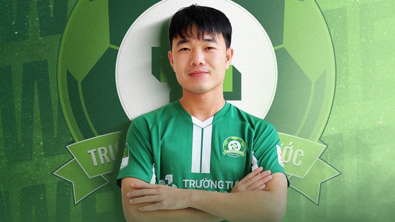 Lương Xuân Trường chính thức tái ngộ Công Phượng tại Trường Tươi Bình Phước