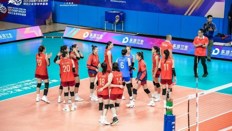 Tuyển bóng chuyền nữ Việt Nam thua tiếc nuối U21 Trung Quốc