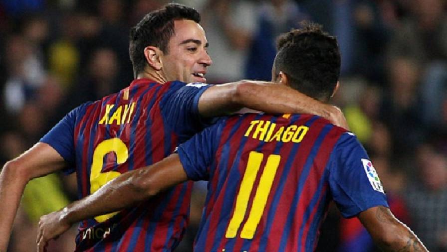 Sau Alves, Xavi muốn đưa Thiago trở lại Barca
