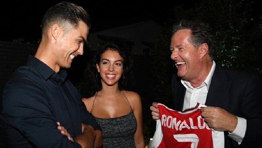 Ronaldo chủ động đề nghị phỏng vấn, tiết lộ thời điểm giải nghệ với Piers Morgan