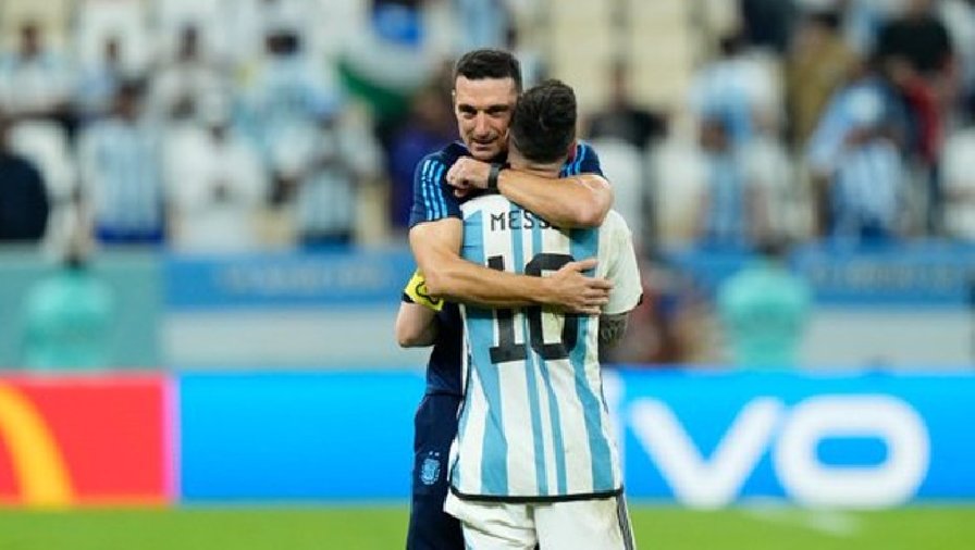 HLV Scaloni: 'Được dẫn dắt Messi là một đặc ân'