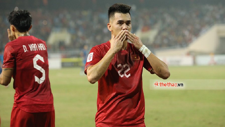 ĐT Việt Nam mặc áo đỏ, Văn Lâm mặc áo xanh ở chung kết lượt về AFF Cup 2022