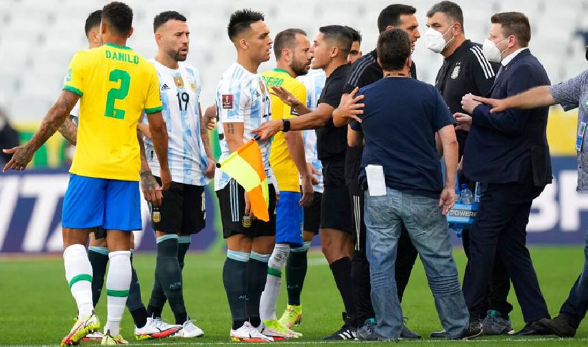 4 cầu thủ Argentina bị cấm thi đấu trận đá lại với Brazil