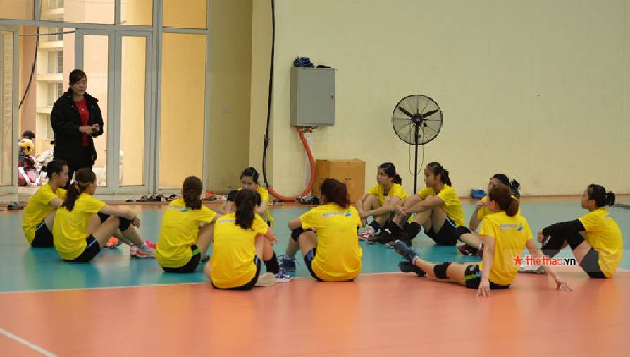 Đội bóng chuyền nữ Bamboo Airways Vĩnh Phúc tích cực tập luyện cho giải VĐQG 2022