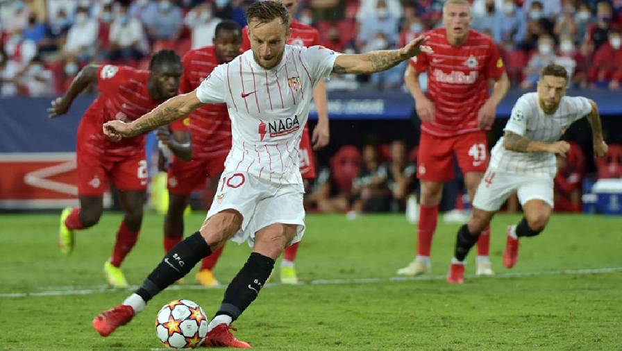 Trận Sevilla vs RB Salzburg lập kỷ lục với 4 quả penalty trong hiệp 1