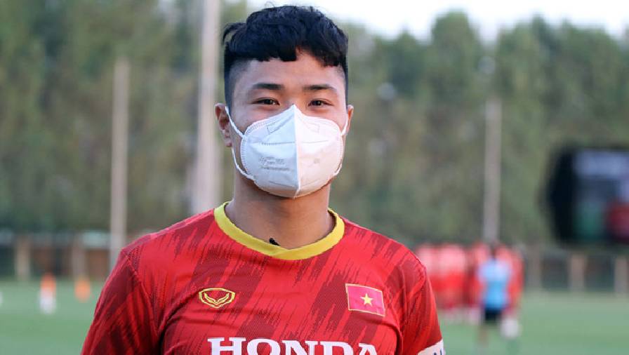 Hậu vệ Đặng Văn Tới: 'Không khí ở đội U23 rất hào hứng'