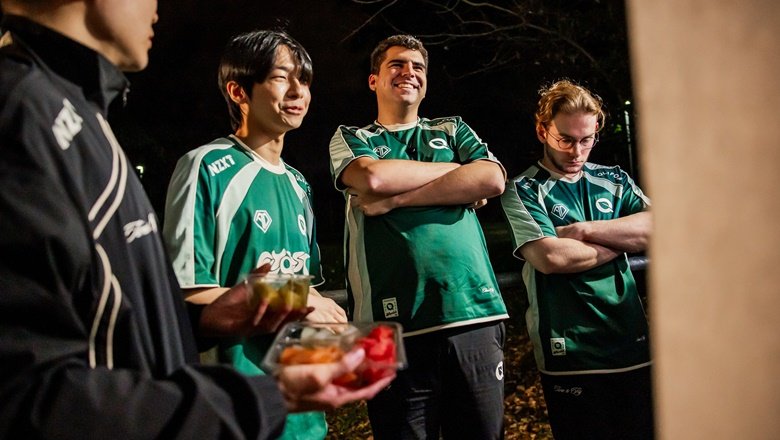 Chung kết Thế giới 2024: FlyQuest vượt qua Team Liquid để vào tứ kết