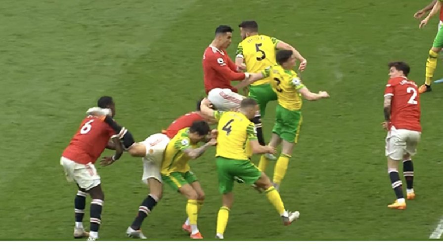 Maguire khiến Pogba đổ máu ở trận MU gặp Norwich
